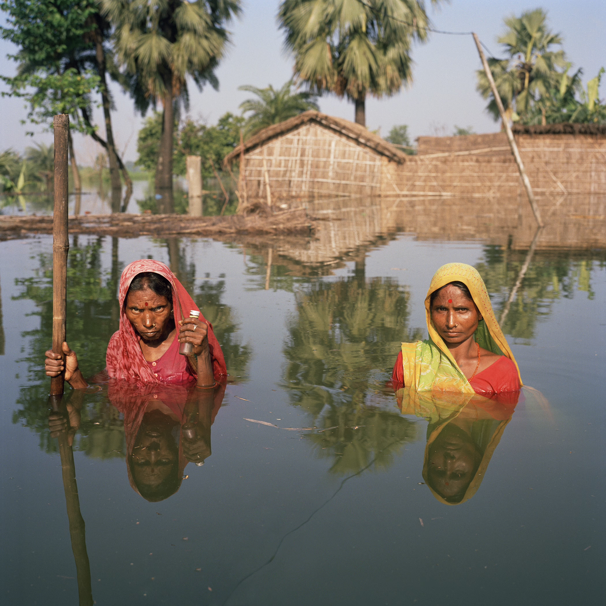 Gideon Mendel, Chinta and Samundri Davi, 2007